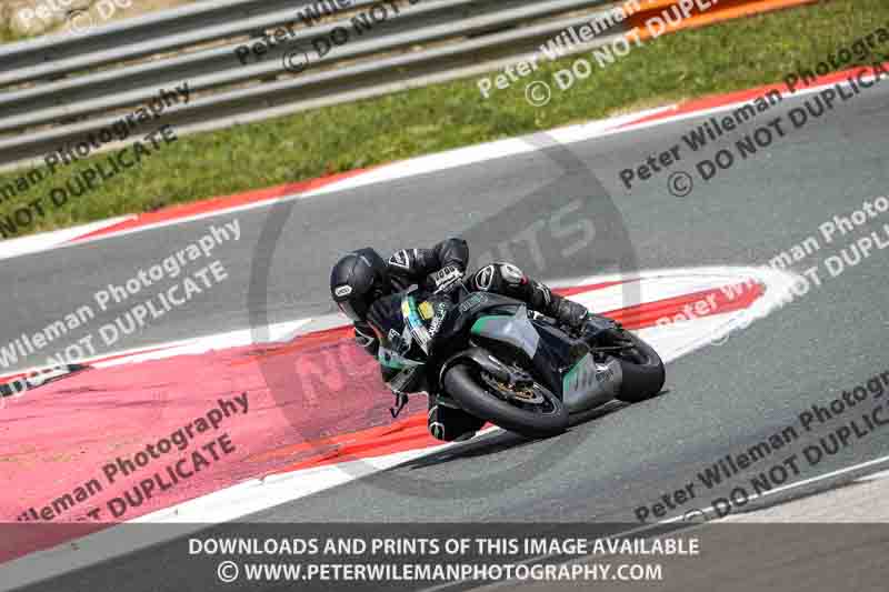 cadwell no limits trackday;cadwell park;cadwell park photographs;cadwell trackday photographs;enduro digital images;event digital images;eventdigitalimages;navarra;no limits trackdays;peter wileman photography;racing digital images;trackday digital images;trackday photos